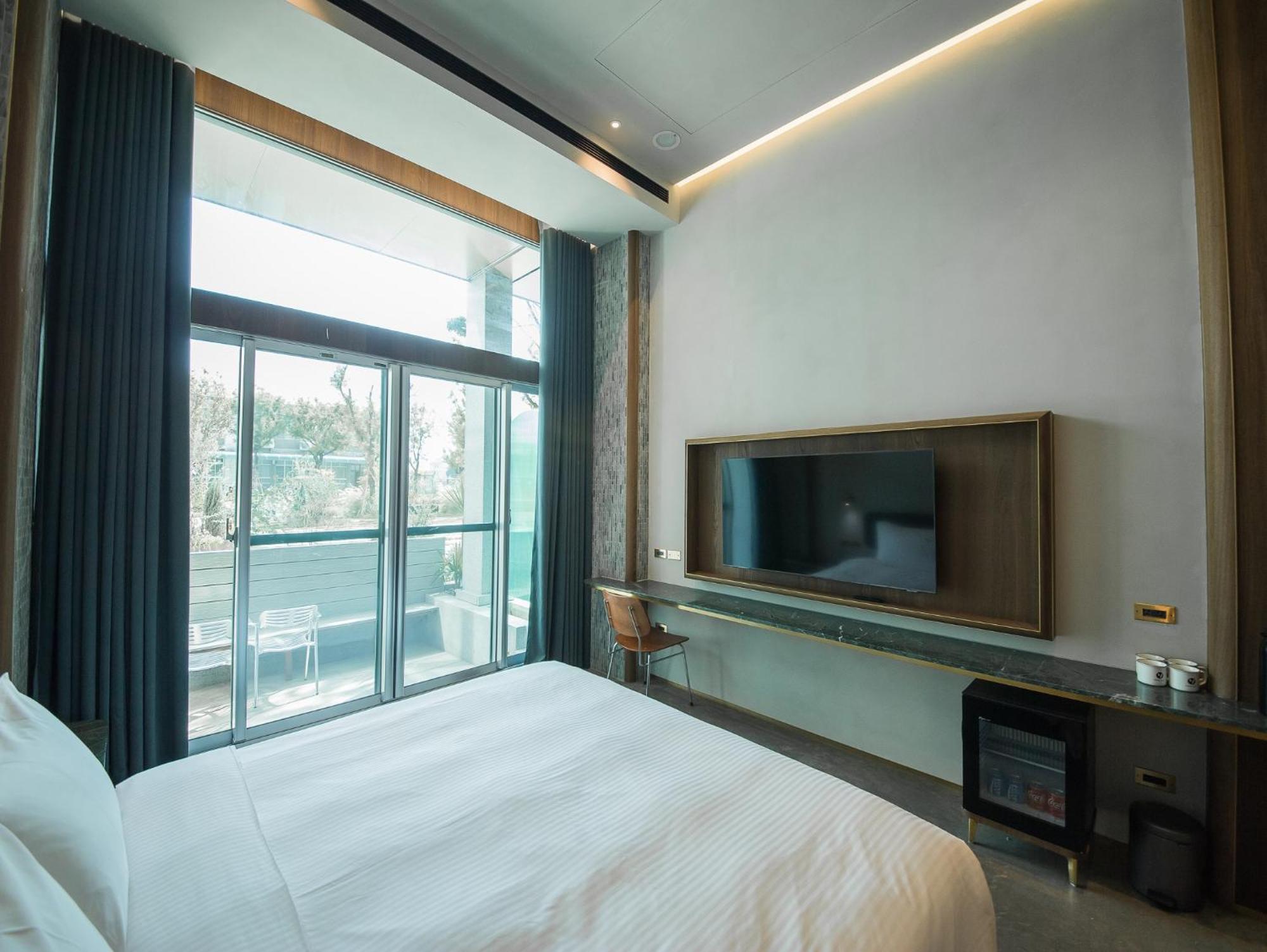 Papoa Harbor Hotel Каосюн Екстериор снимка