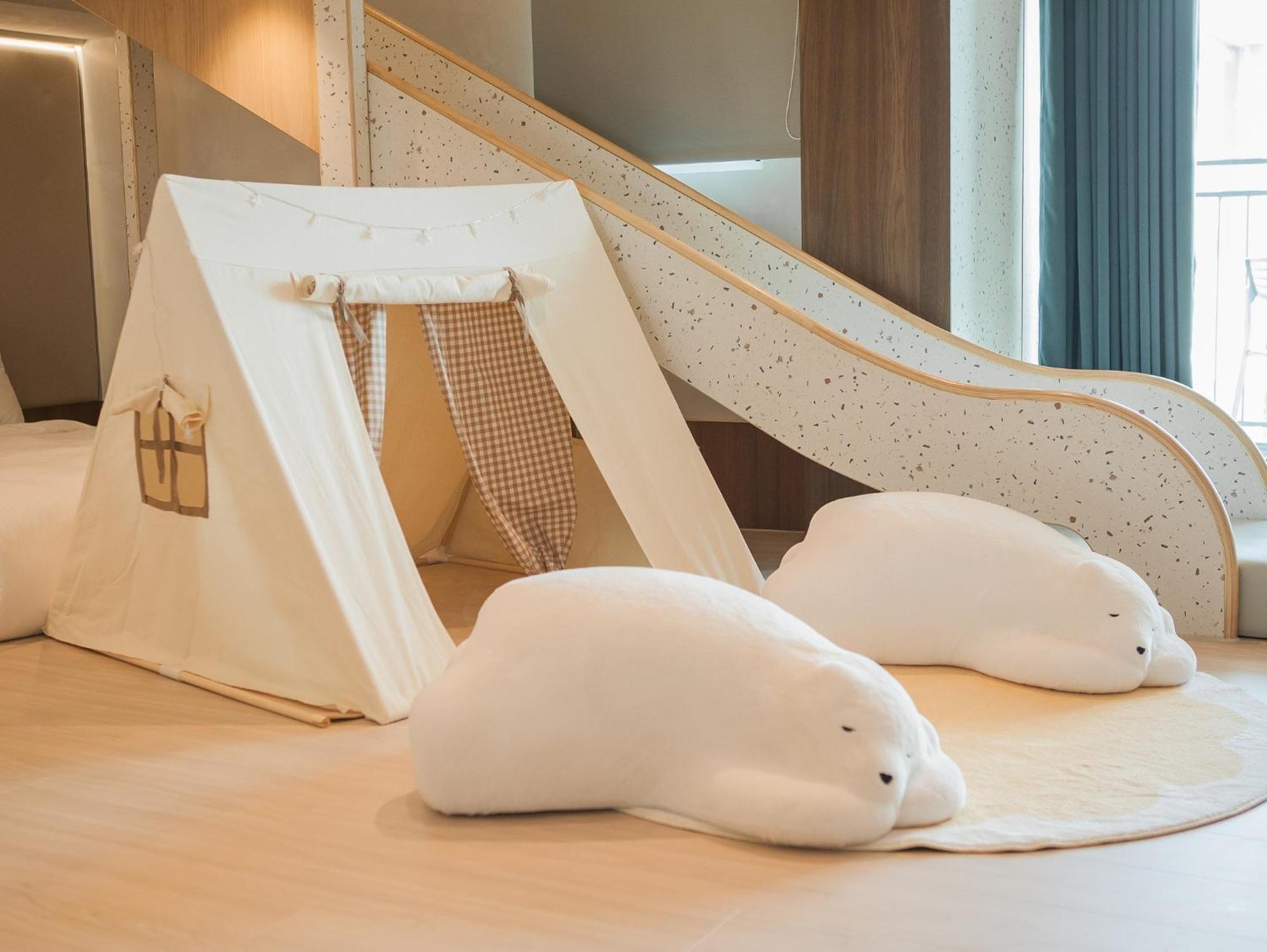 Papoa Harbor Hotel Каосюн Екстериор снимка
