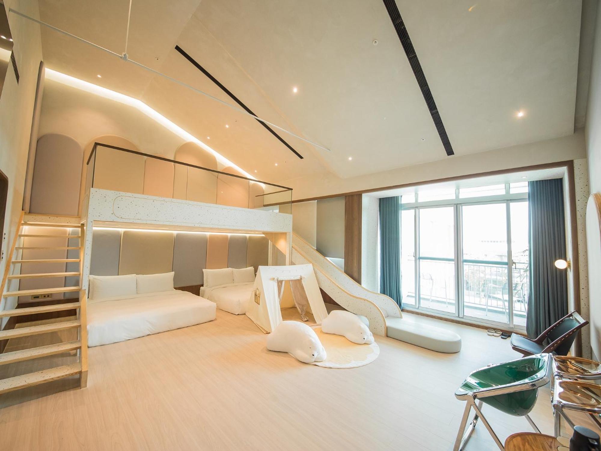 Papoa Harbor Hotel Каосюн Екстериор снимка